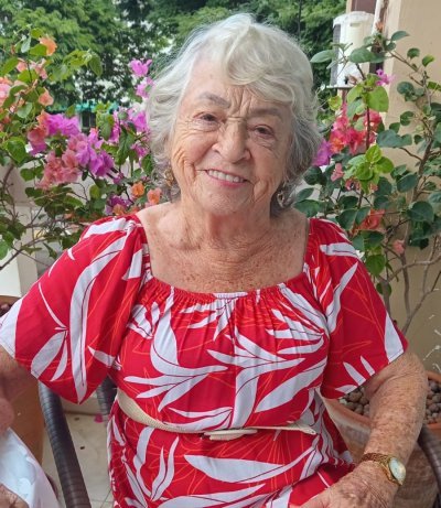 Imortal da Academia de Letras de Maués,   Aldair Serra, lança livro no Espaço Valer